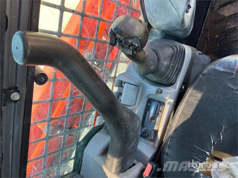 Kubota SVL95-2S Two-Speed Compact Track Loader Skid steer mini nakladalci
