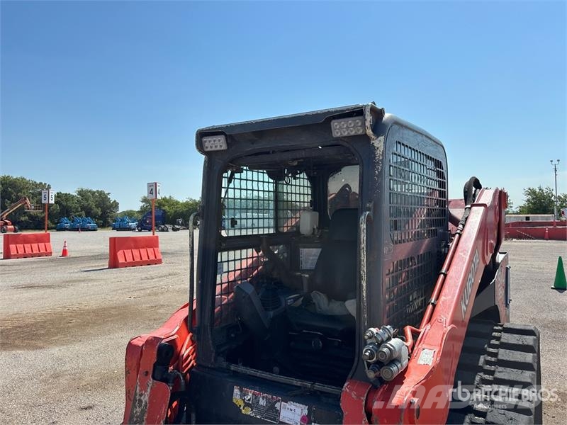 Kubota SVL95-2S Two-Speed Compact Track Loader Skid steer mini nakladalci
