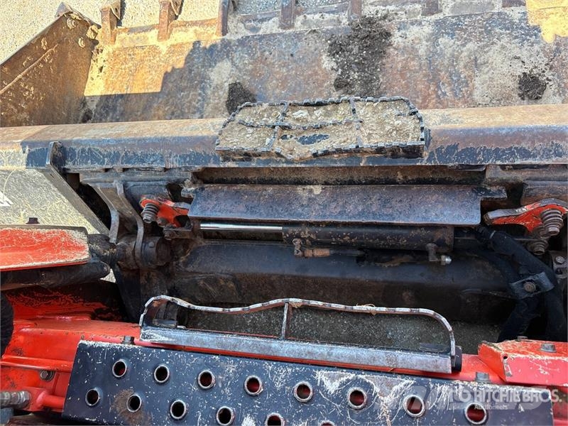 Kubota SVL95-2S Two-Speed Compact Track Loader Skid steer mini nakladalci