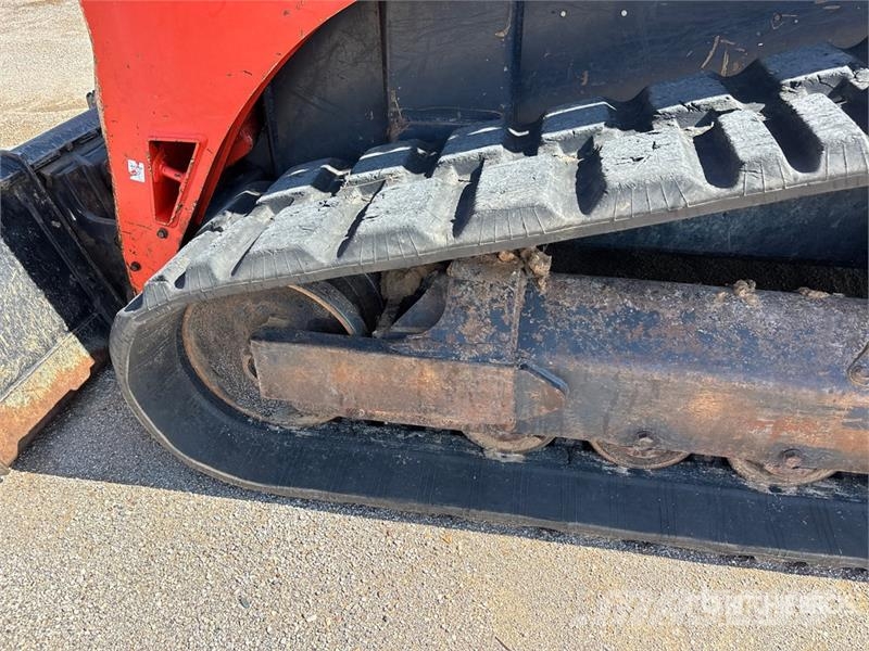 Kubota SVL95-2S Two-Speed Compact Track Loader Skid steer mini nakladalci