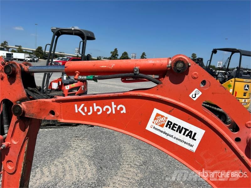 Kubota U17 Miniescavatori