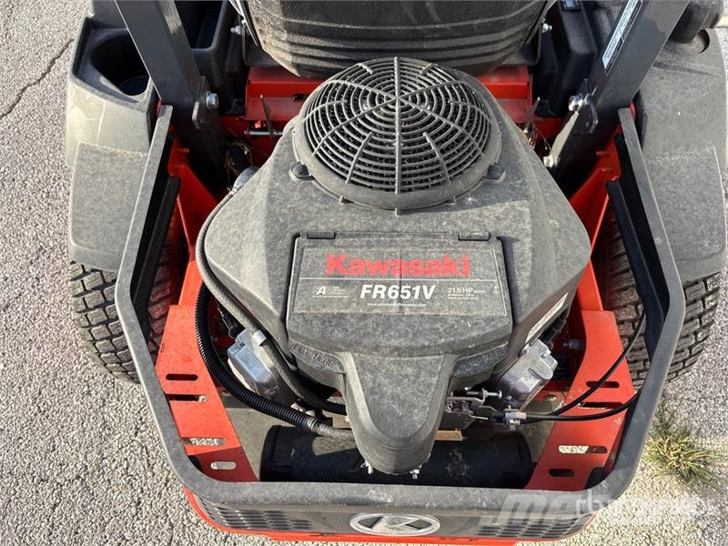 Kubota Z232KW Zero-Turn Lawn Mower Tractores corta-césped