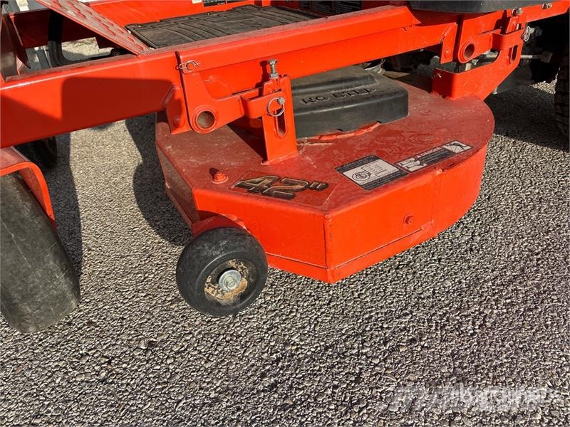 Kubota Z232KW Zero-Turn Lawn Mower Tractores corta-césped