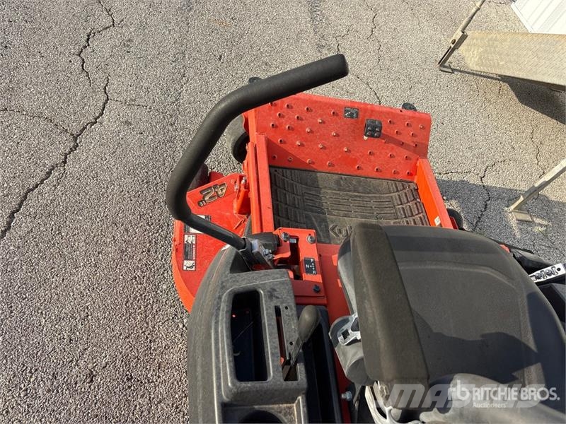 Kubota Z232KW Zero-Turn Lawn Mower Tractores corta-césped