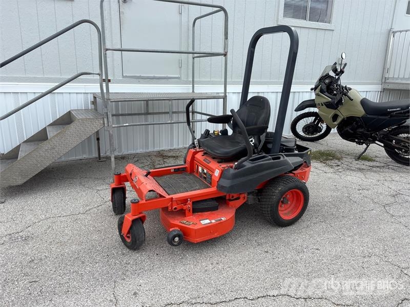 Kubota Z232KW Zero-Turn Lawn Mower Traktorklippere