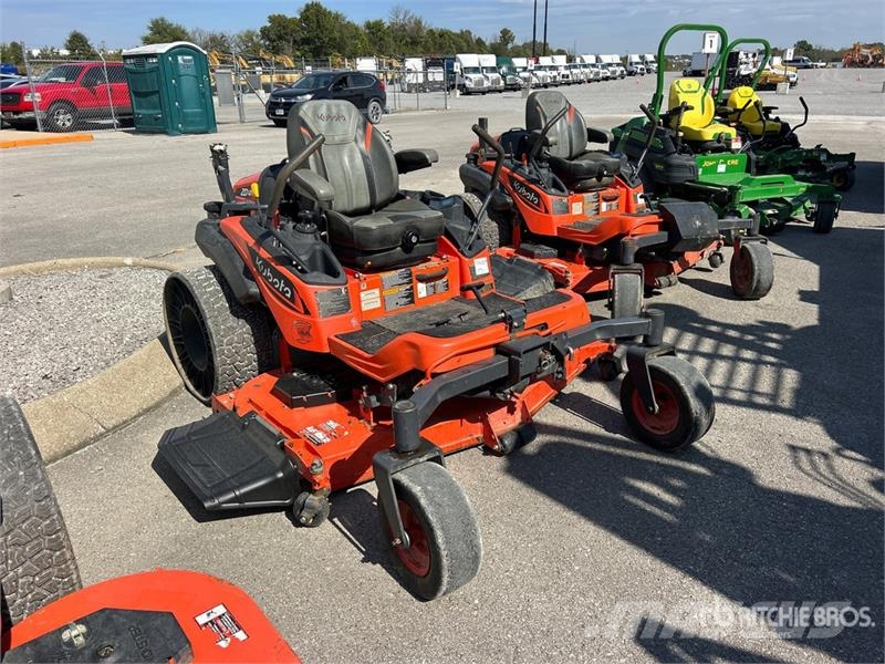 Kubota ZD12 Zero-Turn Lawn Mower Самохідні газонокосарки