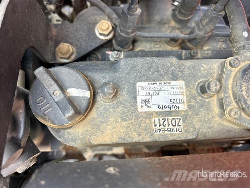 Kubota ZD12 Zero-Turn Lawn Mower Самохідні газонокосарки