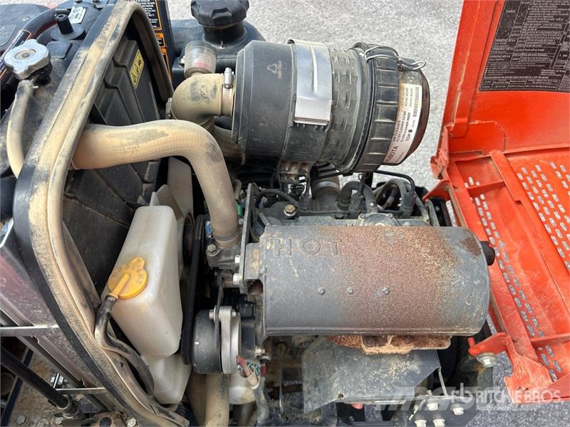 Kubota ZD12 Zero-Turn Lawn Mower Самохідні газонокосарки