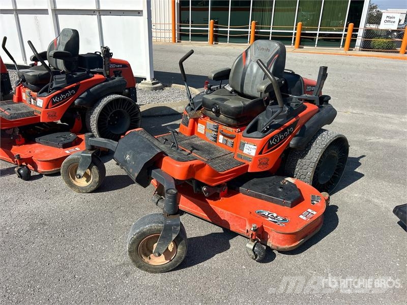 Kubota ZD12 Zero-Turn Lawn Mower Самохідні газонокосарки