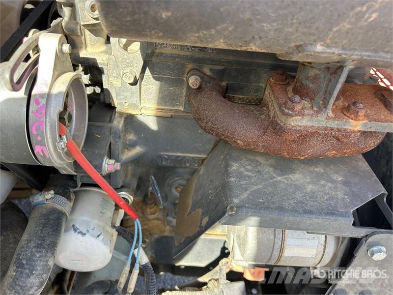 Kubota ZD1211 ركوب الحشائش