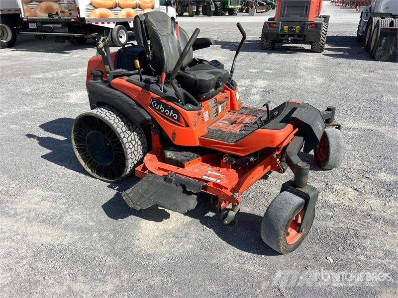 Kubota ZD1211 ركوب الحشائش