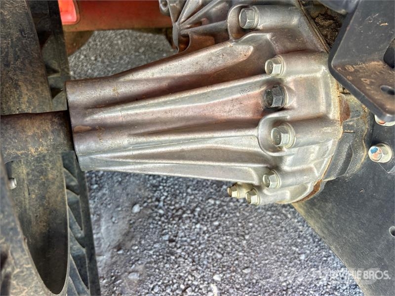 Kubota ZD1211 ركوب الحشائش