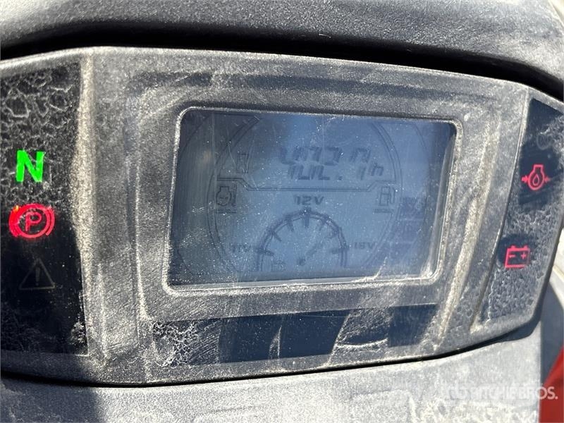 Kubota ZD1211 ركوب الحشائش