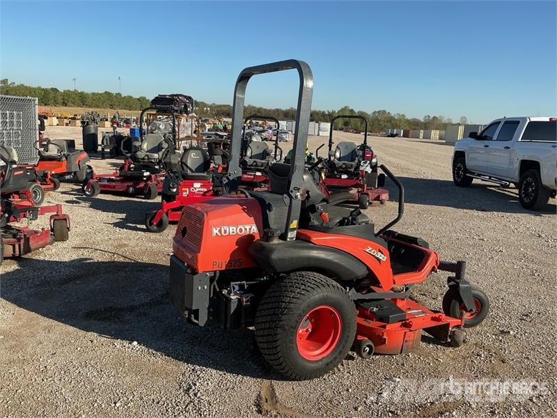 Kubota ZD323 Traktorske kosilice
