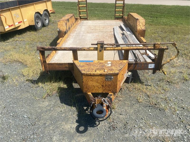 Lamar 16 ft T/A Equipment Trailer Прицепы-Автовозы