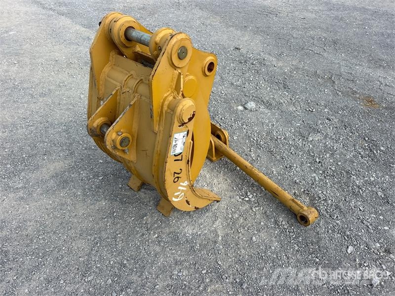 Land Hero 26 in Excavator Grapple - Fits Cat 307 Grabeži