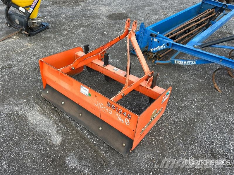 Land Pride BB1248 3 Point Hitch 48 in Box Blade Egyéb traktor tartozékok