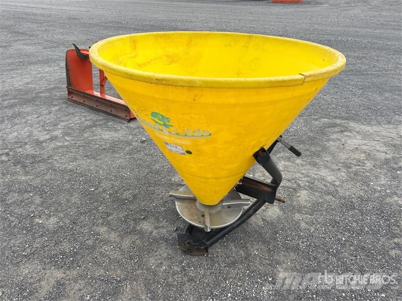 Land Pride FSP1000 3-Point 46 in Fertilizer Spreader Fertilizantes para pulverizadores