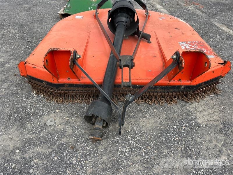 Land Pride RCF2760 60 in 3-Point Hitch Rotary Cutter 茎切断機