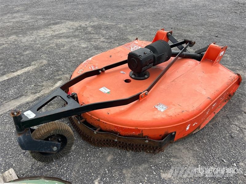 Land Pride RCF2760 60 in 3-Point Hitch Rotary Cutter 茎切断機