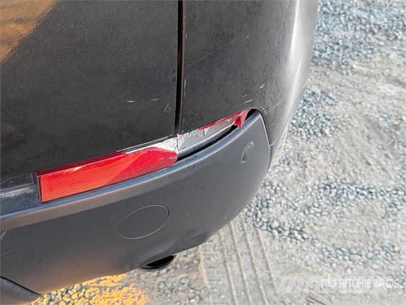 Land Rover Discovery Sport HSE LUX Sport AWD SUV 汽车