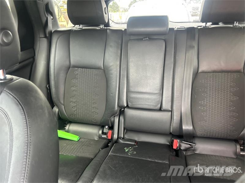Land Rover Discovery Sport SE AWD SUV Cars