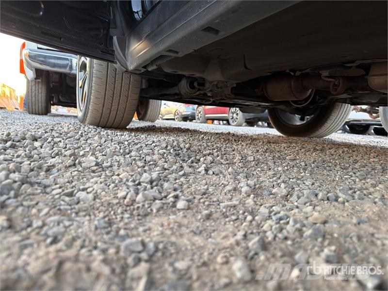 Land Rover Discovery Sport HSE LUX Sport AWD SUV 汽车