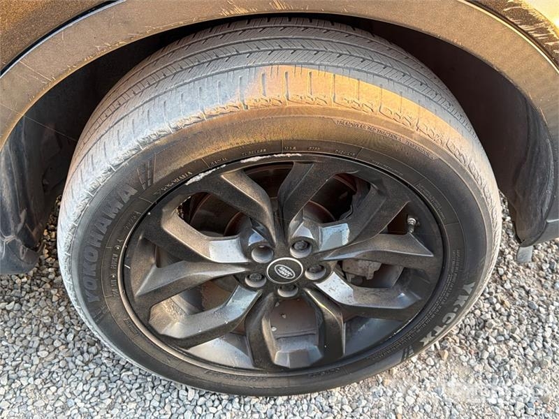 Land Rover Discovery Sport HSE LUX Sport AWD SUV 汽车