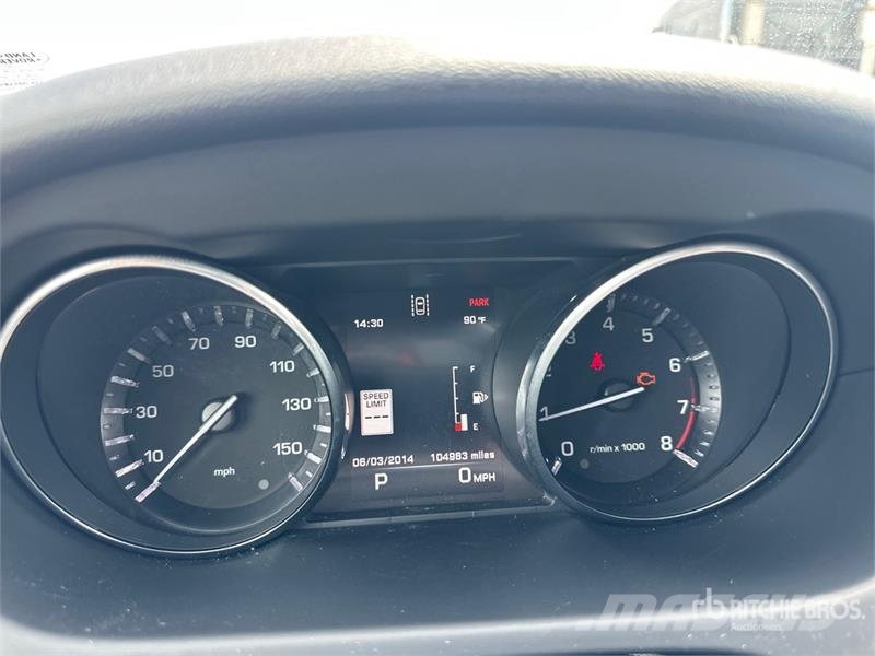 Land Rover Discovery Sport 2WD SUV PKWs