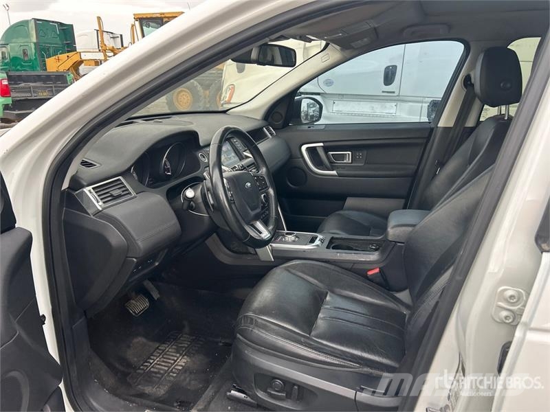 Land Rover Discovery Sport AWD SUV Automašīnas