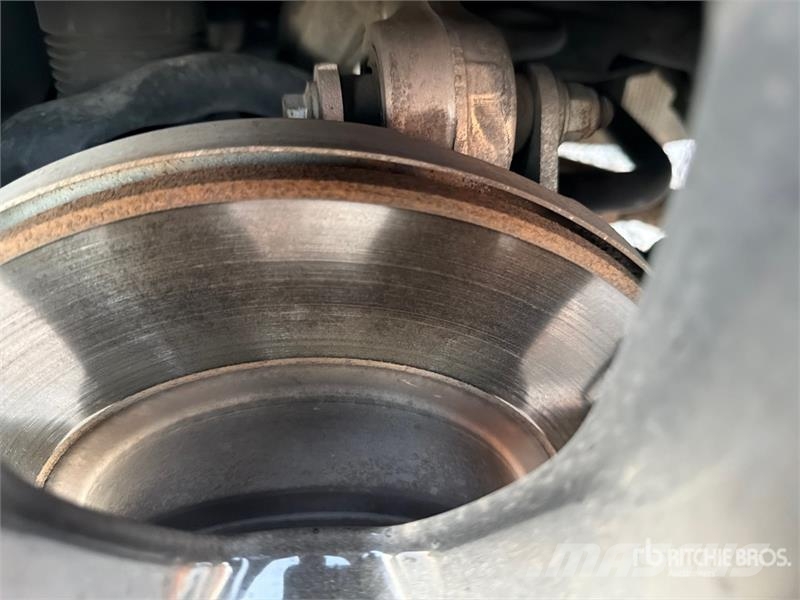 Land Rover Discovery Sport HSE LUX Sport AWD SUV 汽车