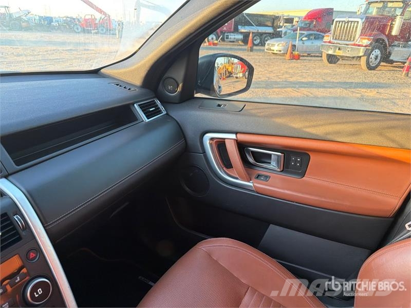 Land Rover Discovery Sport HSE LUX Sport AWD SUV 汽车