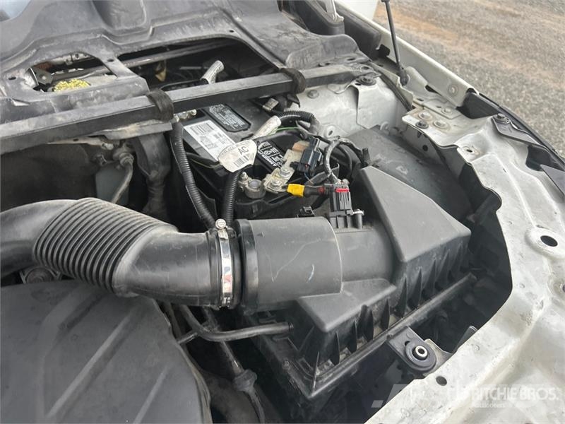 Land Rover Discovery Sport AWD SUV Automašīnas