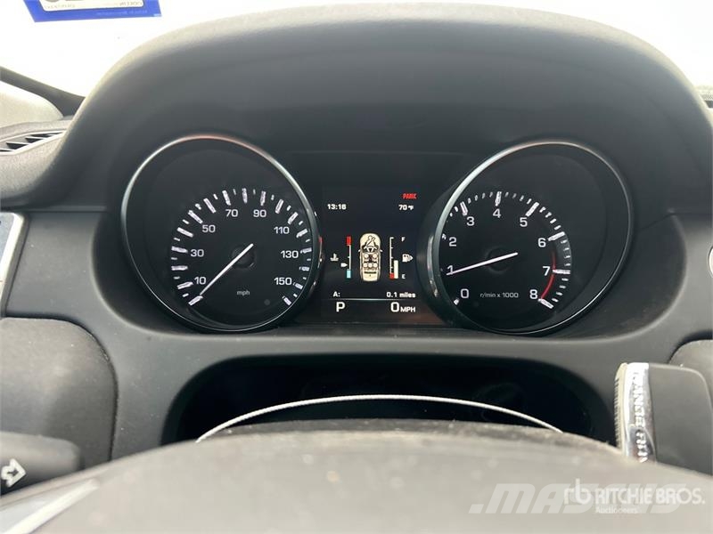 Land Rover Discovery Sport AWD SUV Automašīnas