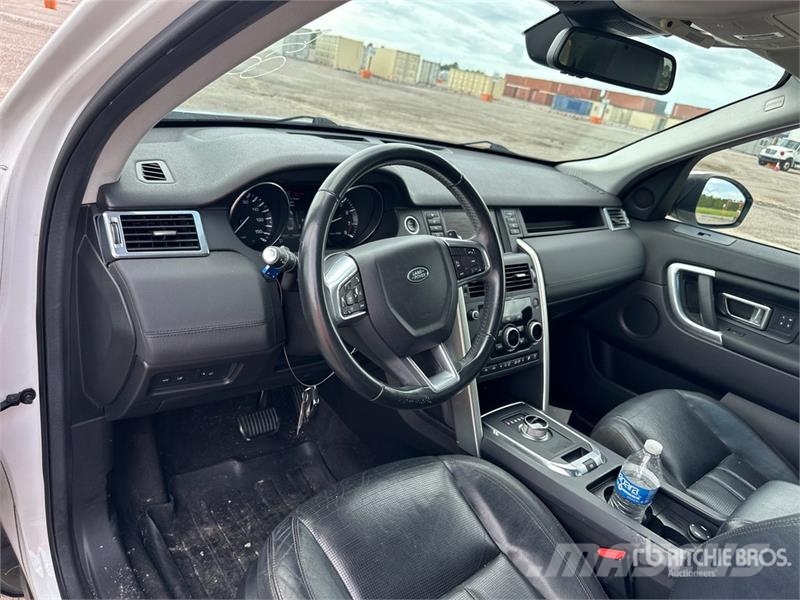 Land Rover Discovery Sport 2WD SUV PKWs