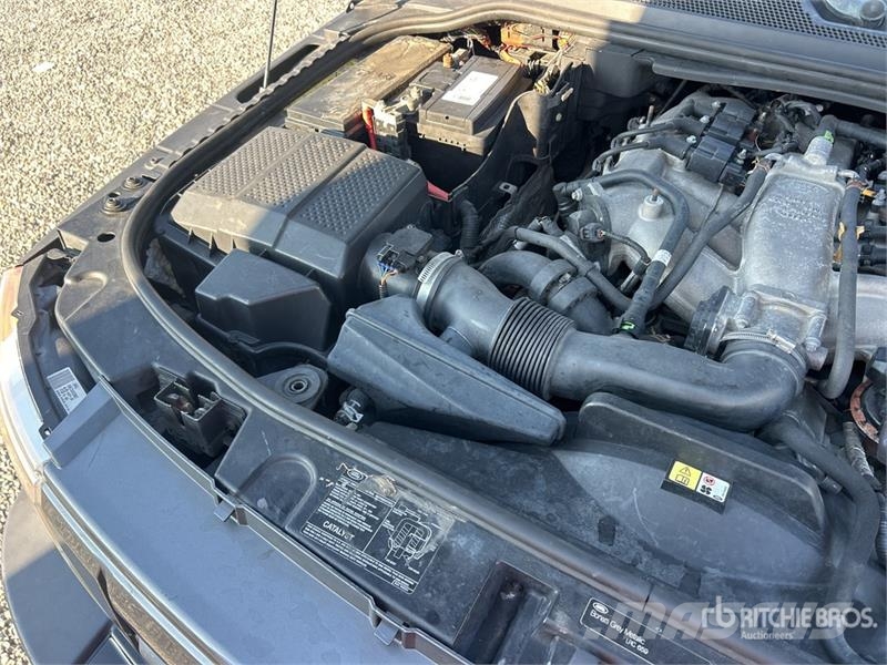 Land Rover LR3 Avtomobili