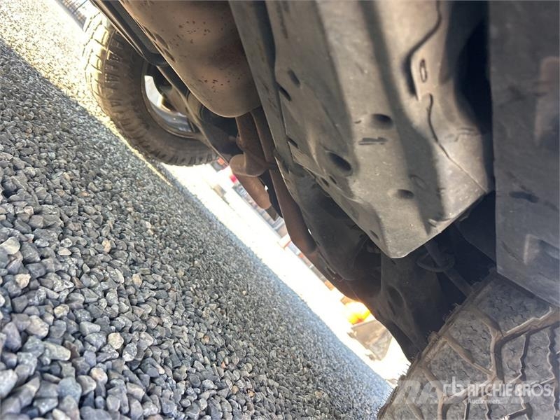 Land Rover LR3 Avtomobili
