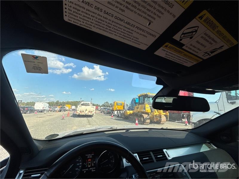 Land Rover Range Rover 4WD SUV 汽车