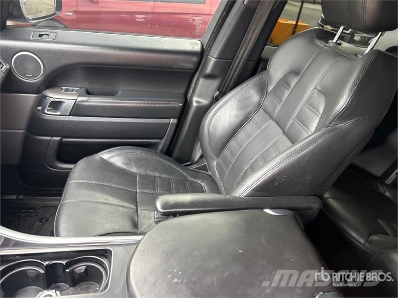 Land Rover Range Rover 4WD SUV سيارات
