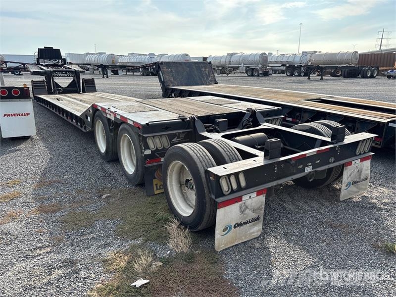 Landoll 835 Tri/A Removable Gooseneck Lowboy Trailer 低架裝載車