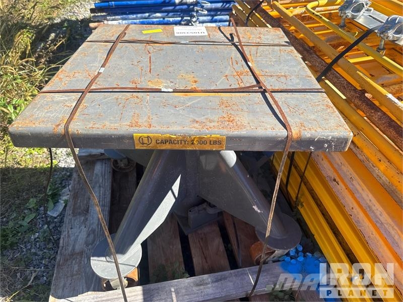 Lange lift lift hyd lift table 2100 lbs capacity Хидравлични