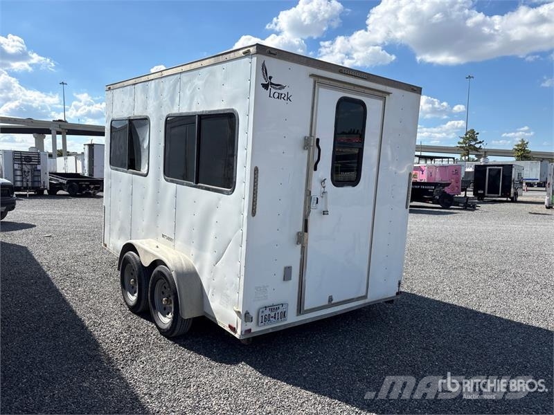 Lark VT712TA 12 ft T/A Enclosed Trailer 箱體拖車