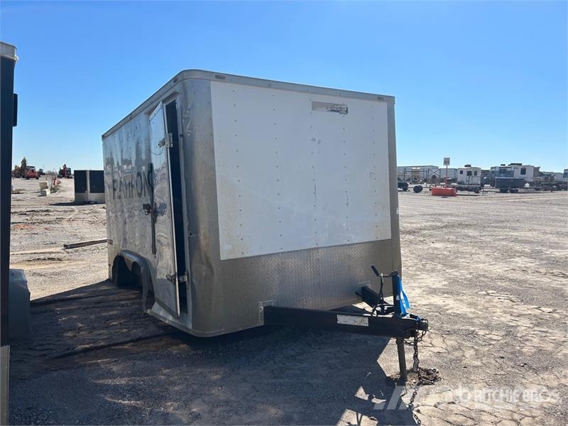  Lark VT8X12TA 12 ft T/A Enclosed Trailer (Inoperab Cajas de remolque