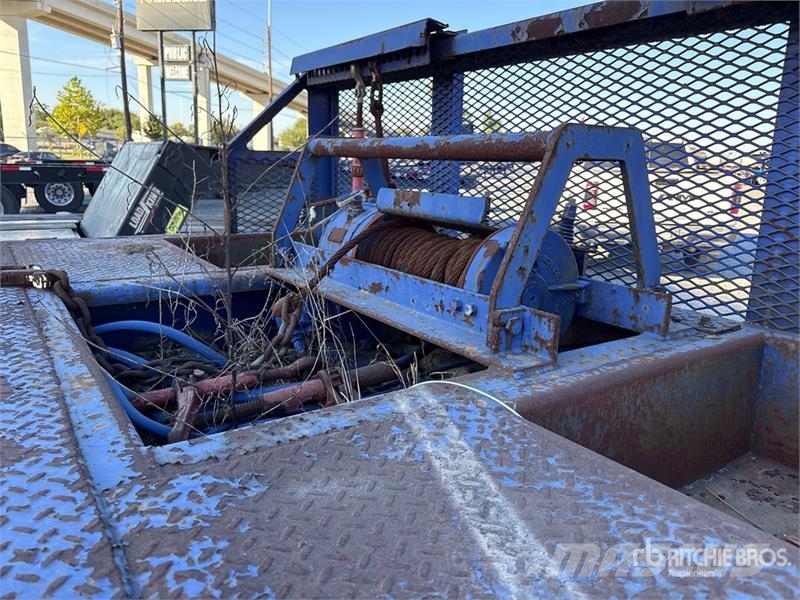 Ledwell 48 ft T/A Hydraulic Tail Trailer Low loaders