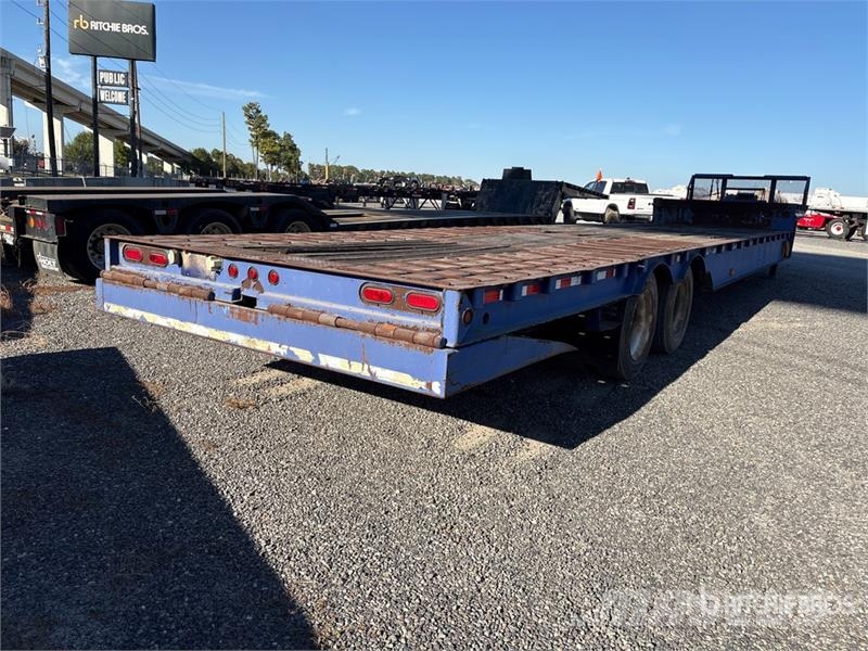 Ledwell 48 ft T/A Hydraulic Tail Trailer Low loaders