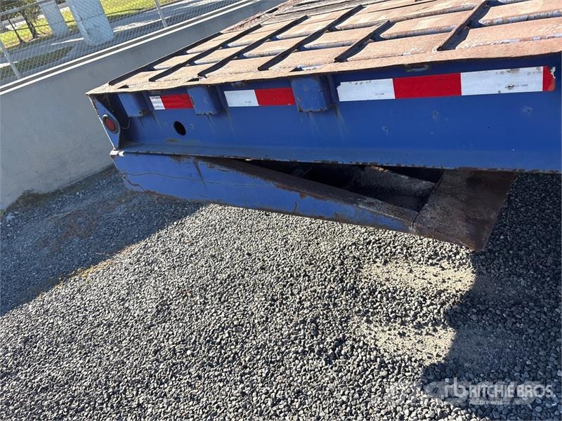 Ledwell 48 ft T/A Hydraulic Tail Trailer Low loaders