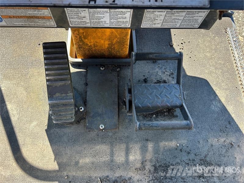 LeeBoy 685C Motor Grader Gréderek