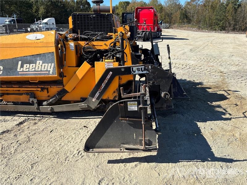LeeBoy 8500C Track Asphalt Paver Asfalto klotuvai