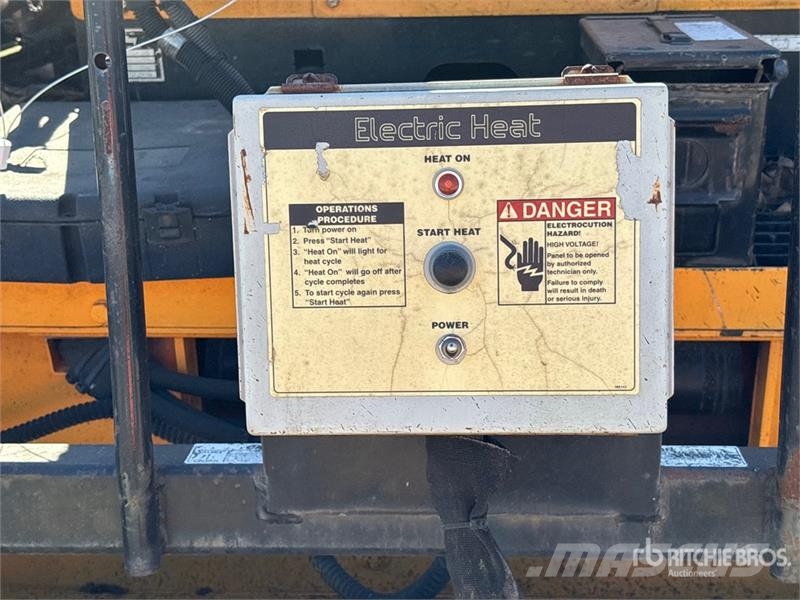 LeeBoy 8500C Track Asphalt Paver Asfalto klotuvai