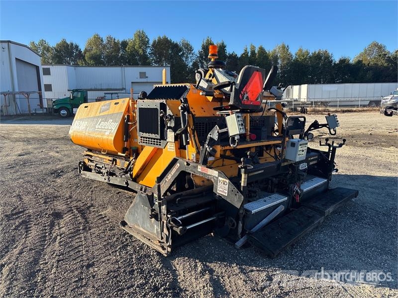 LeeBoy 8520B Track Asphalt Paver アスファルトフィニッシャ